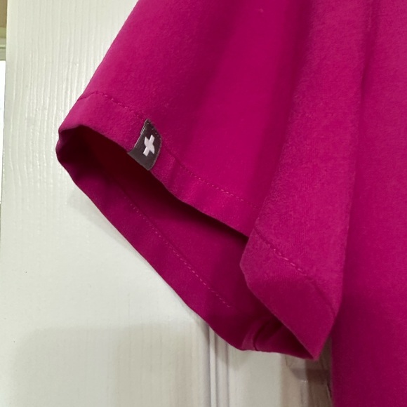 Figs Women's Vivid Pink Short Sleeve Top - Picture 2 of 6